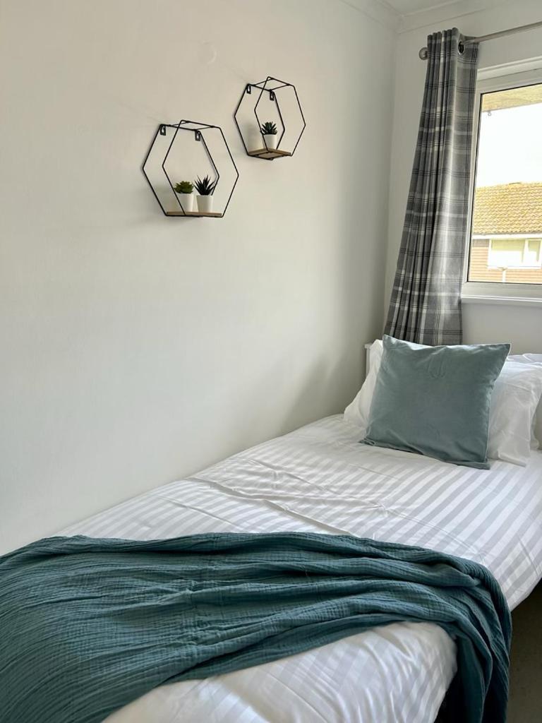 Stylish 3 Bed House Hitchin Βίλα Εξωτερικό φωτογραφία