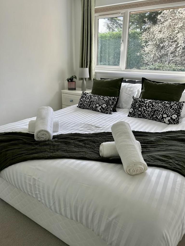 Stylish 3 Bed House Hitchin Βίλα Εξωτερικό φωτογραφία